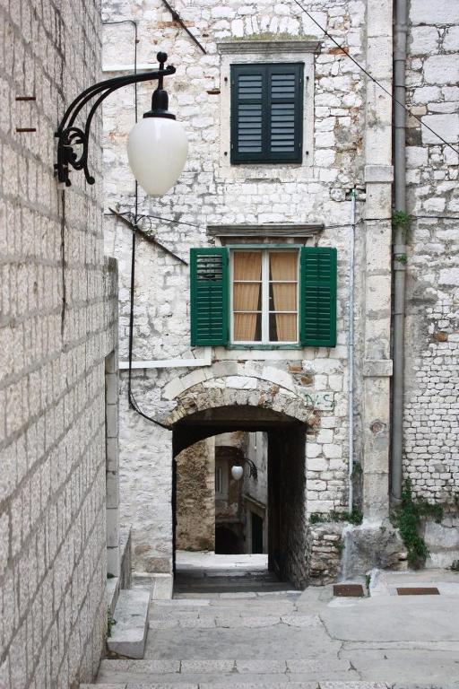Old Town Apartment Σίμπενικ Εξωτερικό φωτογραφία