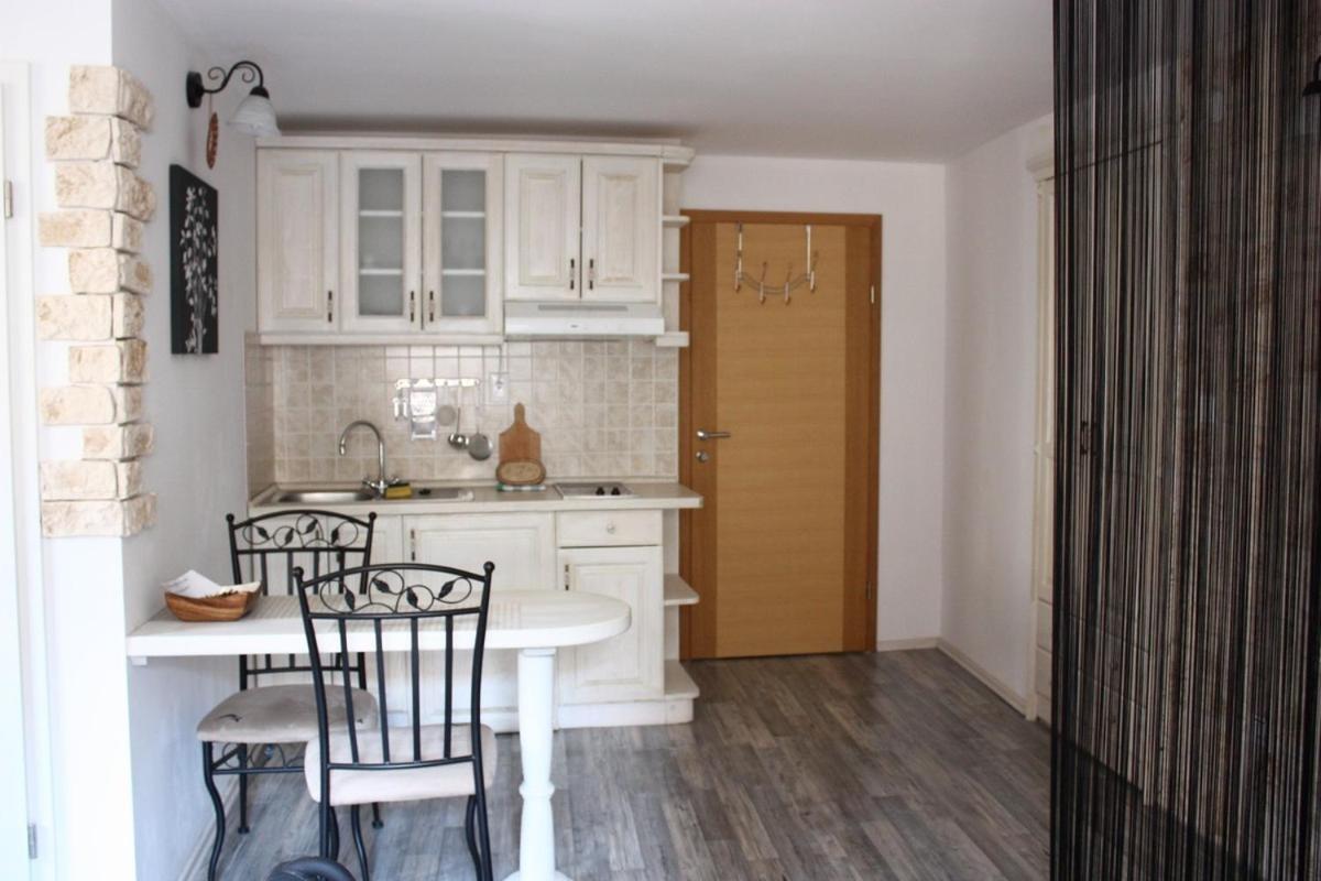 Old Town Apartment Σίμπενικ Δωμάτιο φωτογραφία